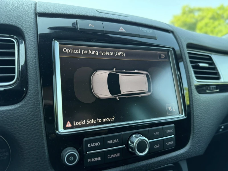 VW Touareg Реални км Сервизна, снимка 14 - Автомобили и джипове - 53230278