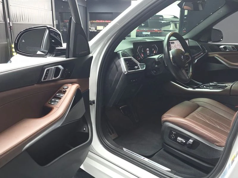 BMW X5 xDrive 50e M Sport| 389к.с.| ВКЛ.ТЕХНОТЕСТ, снимка 10 - Автомобили и джипове - 55582582