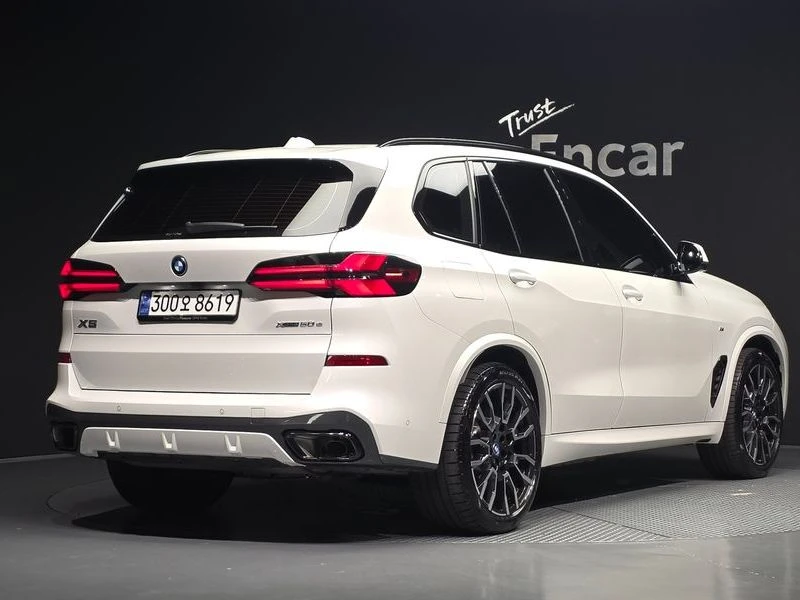 BMW X5 xDrive 50e M Sport| 389к.с.| ВКЛ.ТЕХНОТЕСТ, снимка 2 - Автомобили и джипове - 55582582
