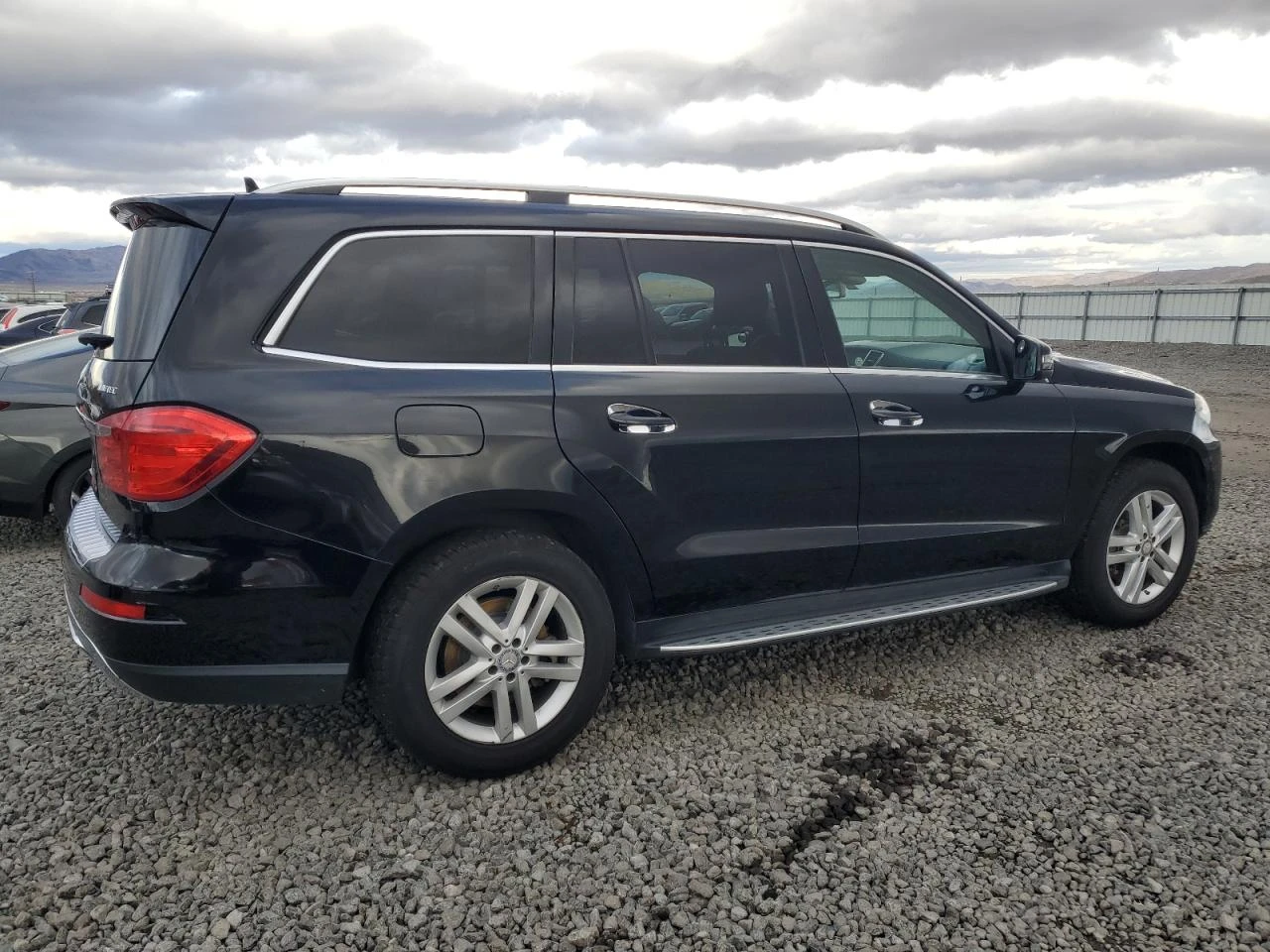 Mercedes-Benz GL 350 BLUETEC* PARK ASSIST* KEYLESS* КОЖА* ПОДГРЕВ - изображение 6