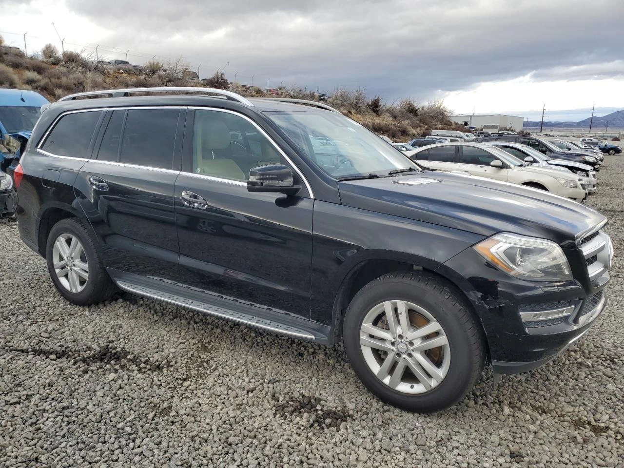Mercedes-Benz GL 350 BLUETEC* PARK ASSIST* KEYLESS* КОЖА* ПОДГРЕВ - изображение 3
