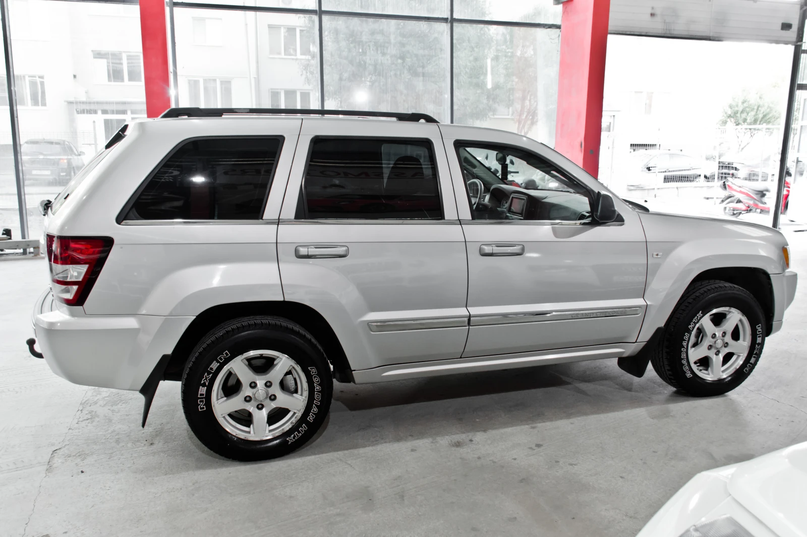 Jeep Grand cherokee 5.7 HEMI* LPG* 4x4 - изображение 7