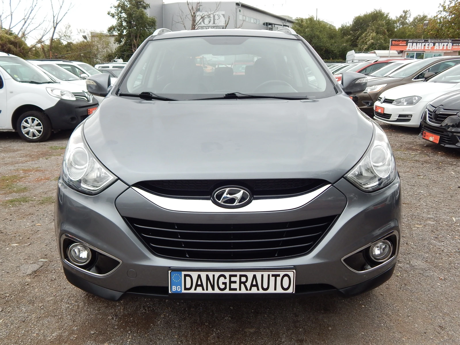 Hyundai IX35 2.0i* 4x4* ГАЗОВ ИНЖЕКЦИОН*  - изображение 2
