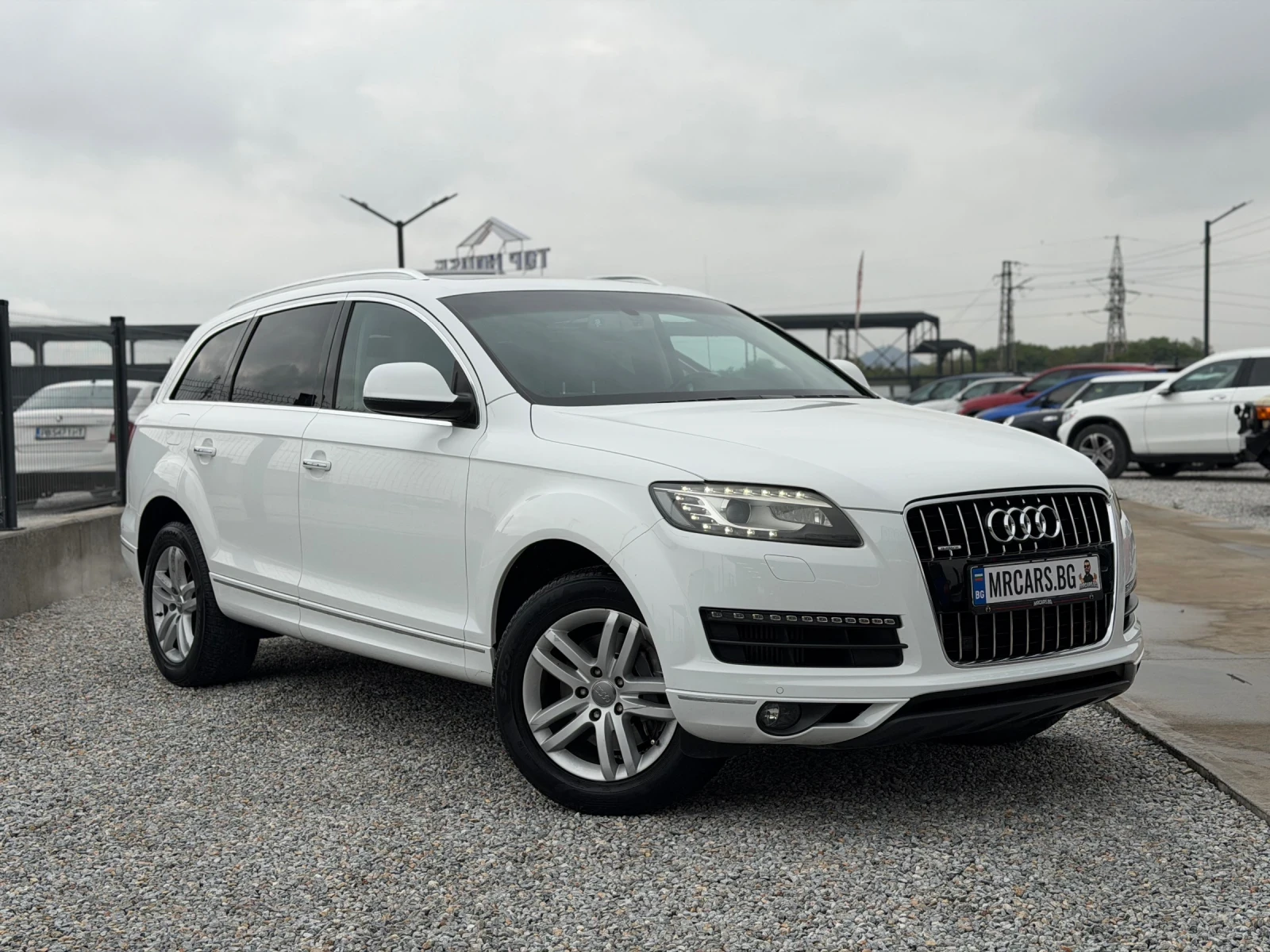 Audi Q7 3.0 TDI 240 к.с / ПАНОРАМА / 7 места - изображение 3