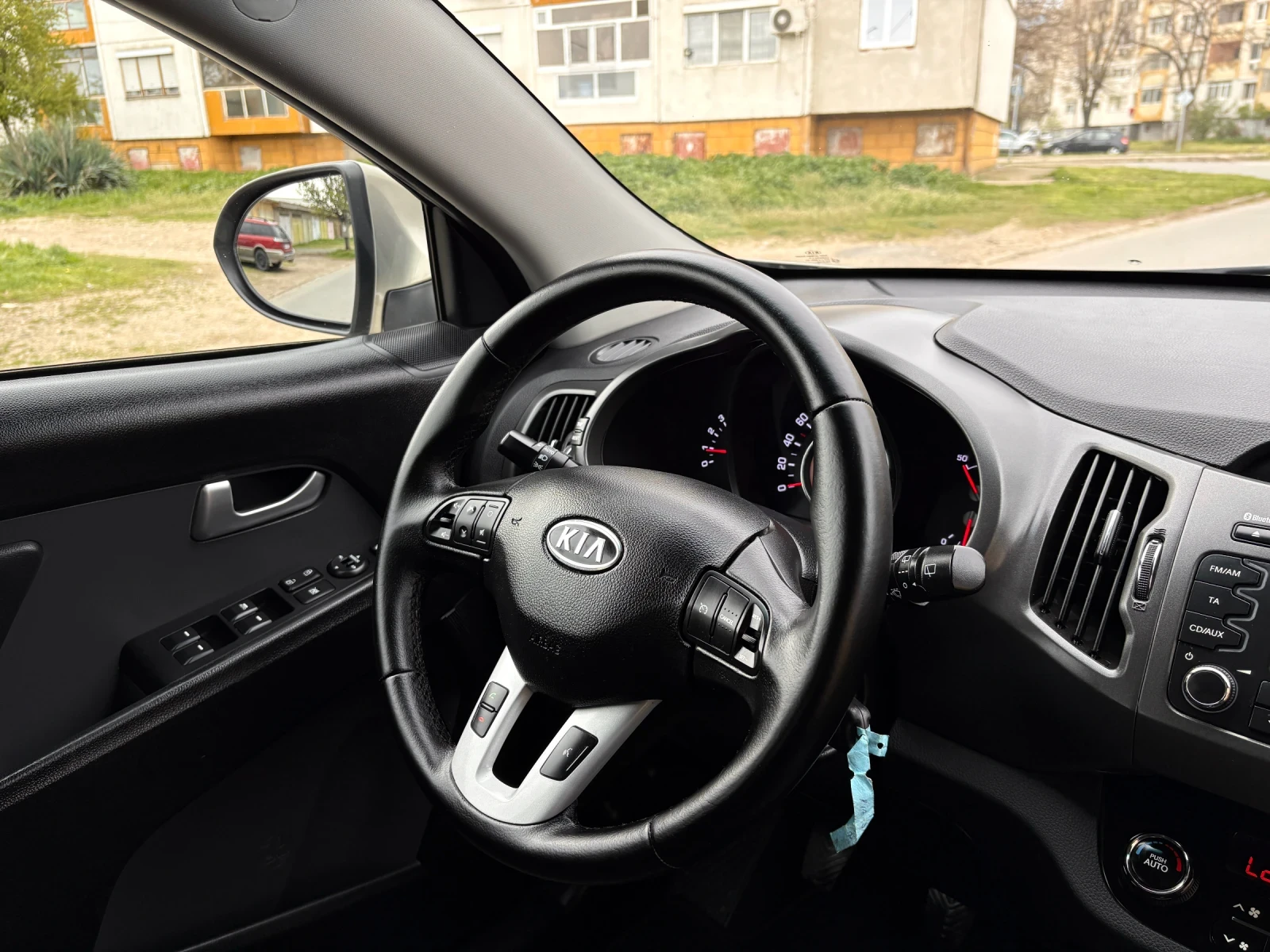 Kia Sportage 1.7CRDI EXECUTUVE* 188 000* СЕРВИЗНА ИСТОРИЯ*  - изображение 10