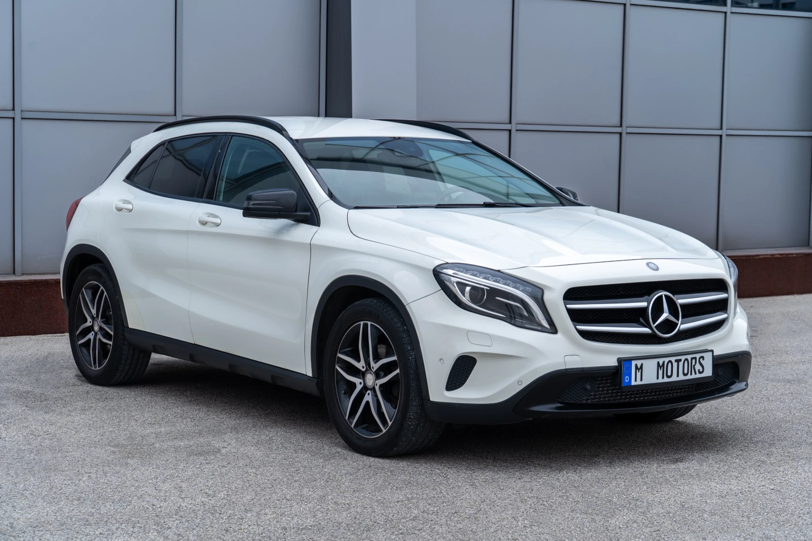 Mercedes-Benz GLA 220 2.2CDI AMG Shadow Line 177 кс Carplay Keyless GO