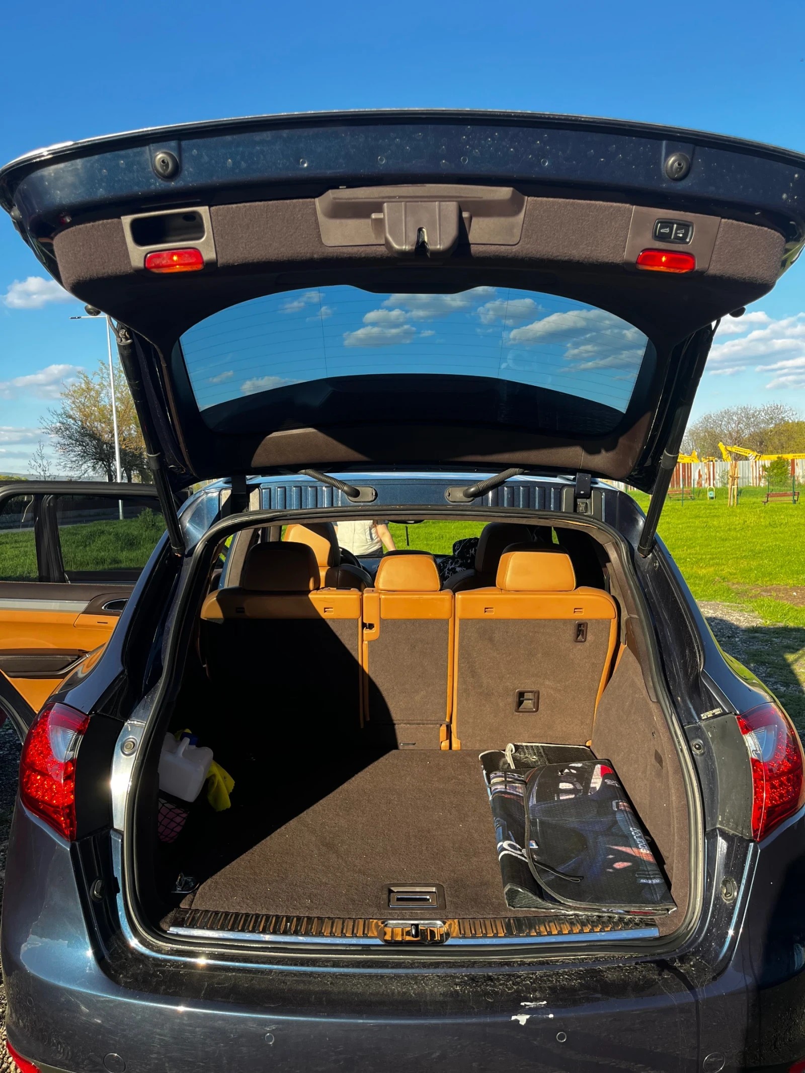 Porsche Cayenne, снимка 15 - Автомобили и джипове - 54296292