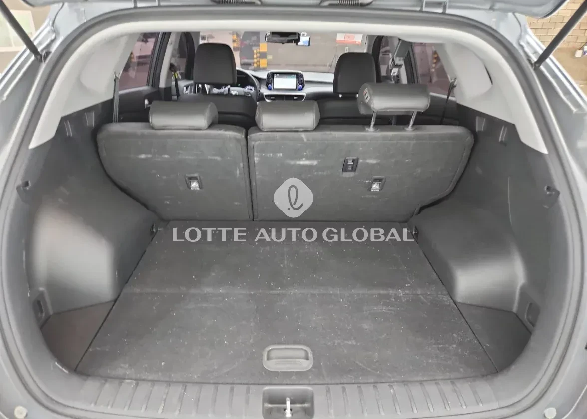 Hyundai Tucson Smart, снимка 16 - Автомобили и джипове - 54895931