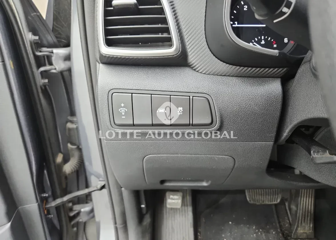 Hyundai Tucson Smart, снимка 13 - Автомобили и джипове - 54895931