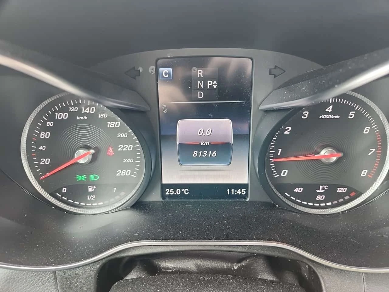 Mercedes-Benz GLC 300 * CARFAX * 360 КАМЕРА * ПАНОРАМА * АВТОКРЕДИТ * , снимка 8 - Автомобили и джипове - 54913409