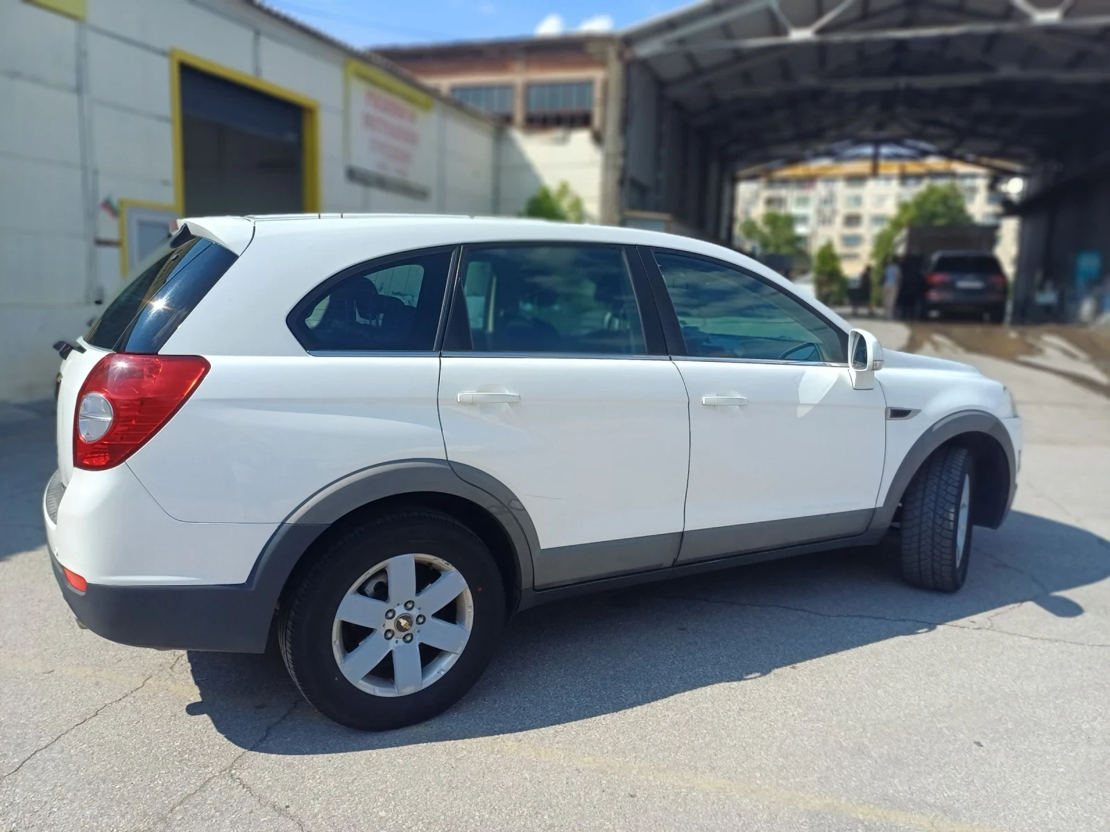 Chevrolet Captiva, снимка 3 - Автомобили и джипове - 55146716