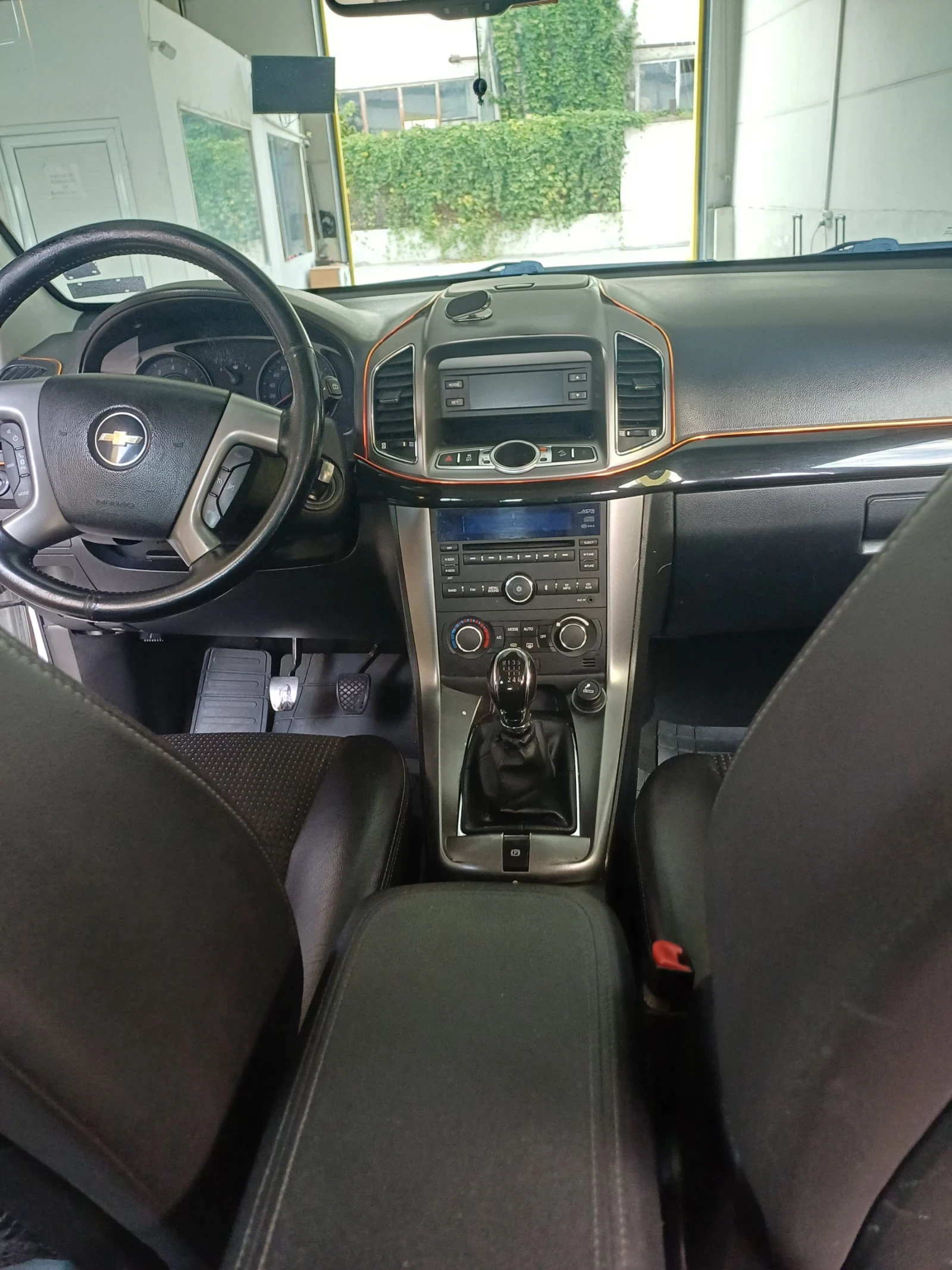 Chevrolet Captiva, снимка 17 - Автомобили и джипове - 55146716