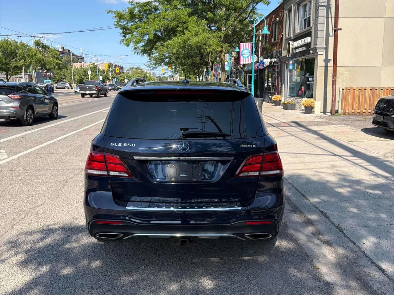 Mercedes-Benz GLE * 550* DESIGNO INTERIOR* АМГ ПАКЕТ* ВЪЗДУХ, снимка 5 - Автомобили и джипове - 55429875