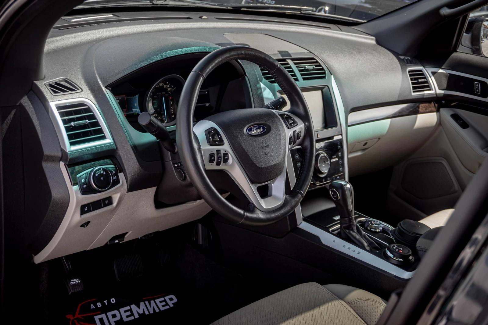 Ford Explorer 3.5 AWD-V6-286hp, снимка 7 - Автомобили и джипове - 55432933
