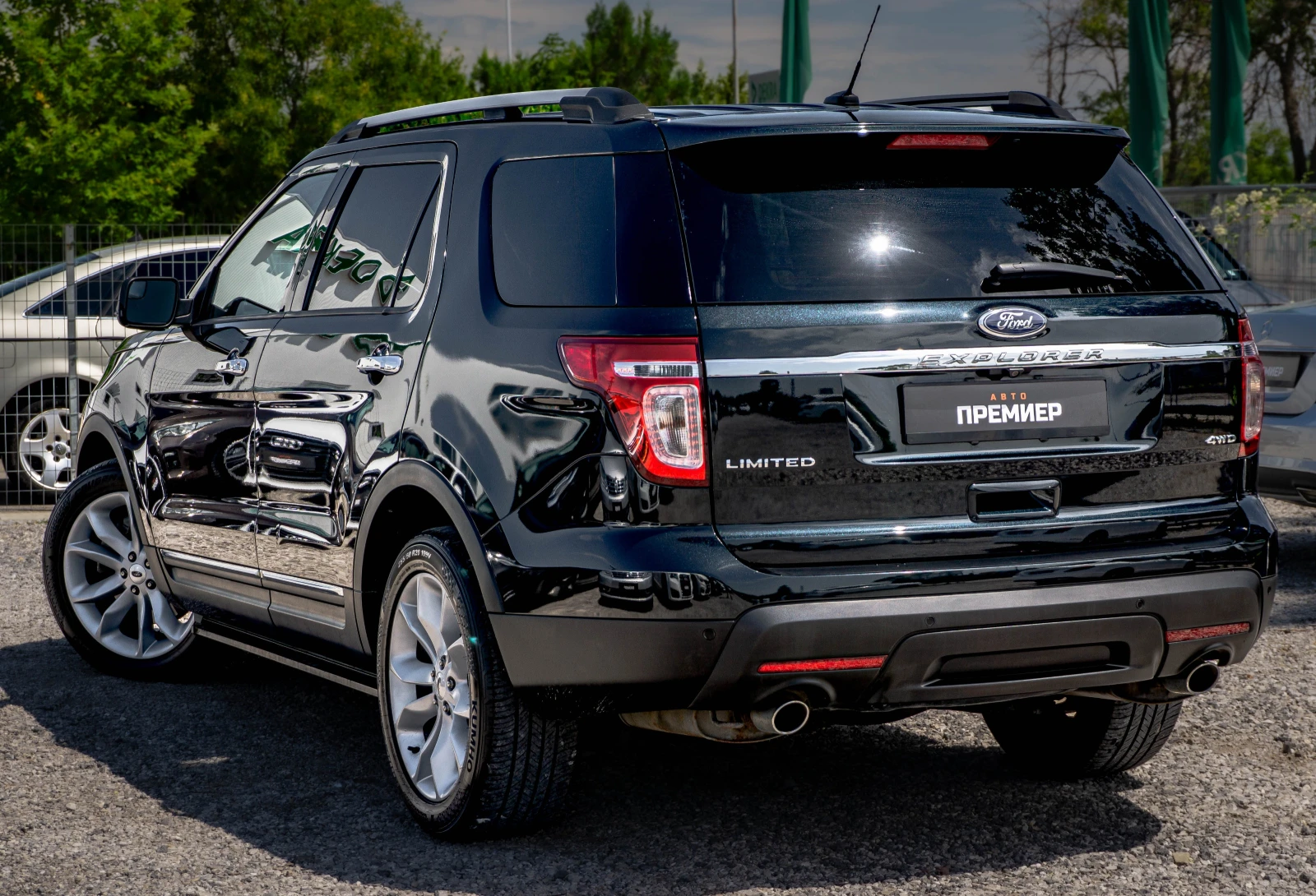 Ford Explorer 3.5 AWD-V6-286hp, снимка 6 - Автомобили и джипове - 55432933