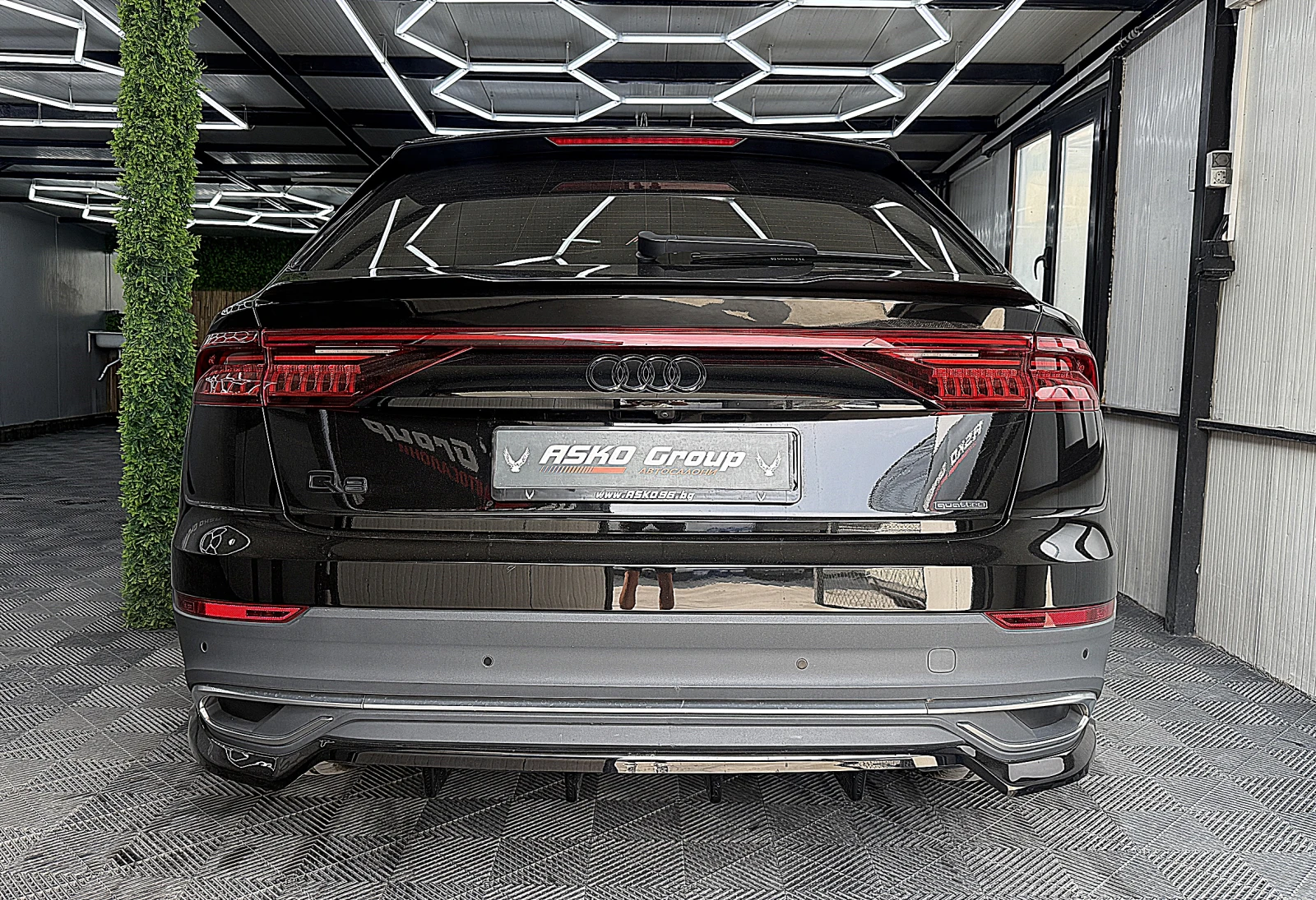 Audi Q8 S-line/3D-kamera/KeylessGo/BANG&OLUFSEN/ЛИЗИНГ, снимка 5 - Автомобили и джипове - 55815014