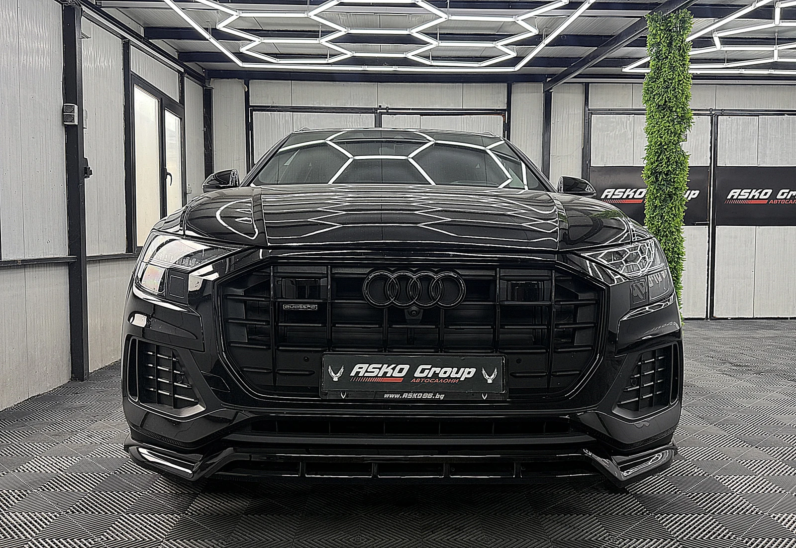 Audi Q8 S-line/3D-kamera/KeylessGo/BANG&OLUFSEN/ЛИЗИНГ, снимка 2 - Автомобили и джипове - 55815014