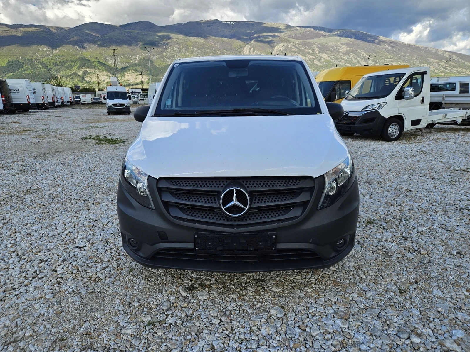 Mercedes-Benz Vito 114 CDI 9 МЕСТЕН - изображение 8