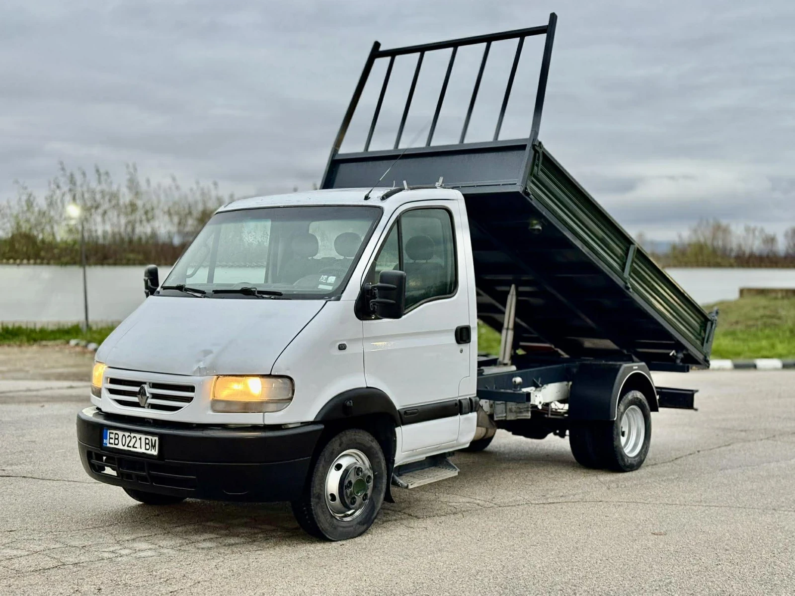 Renault Mascott Б кат* тристранен самосвал  - изображение 2