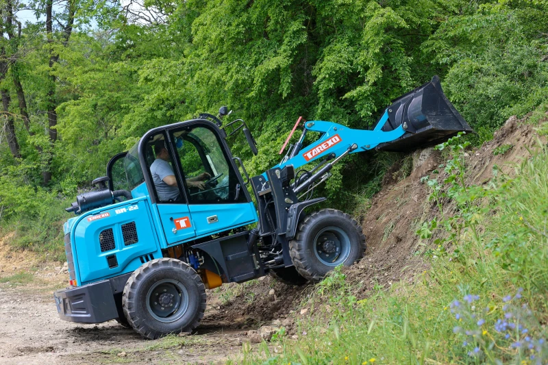 Челен товарач Atlas TAREXO BM22 ГАРАНЦИЯ, снимка 2 - Индустриална техника - 49348240