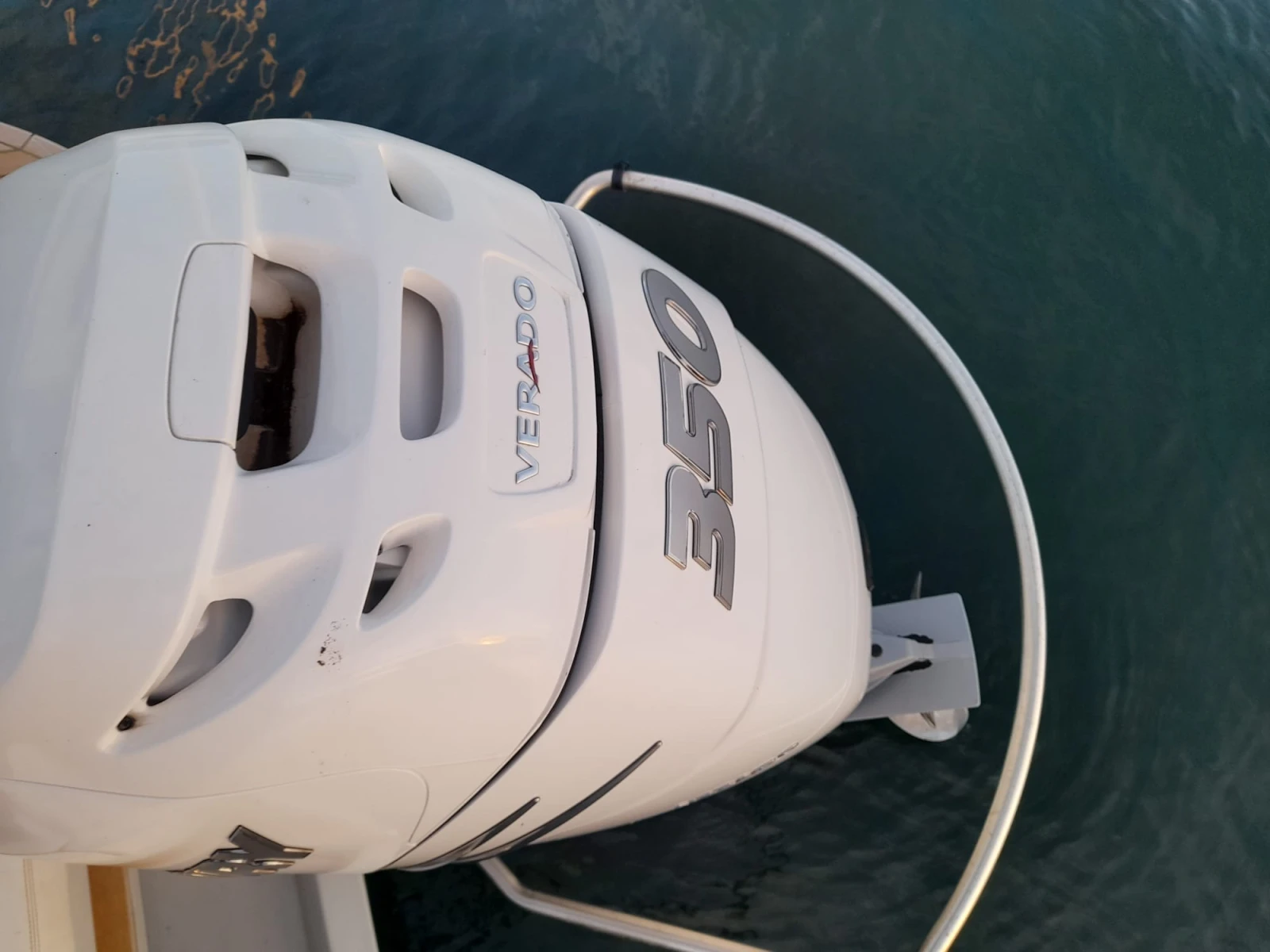 Моторна яхта Quicksilver Libra Open 750 - изображение 5