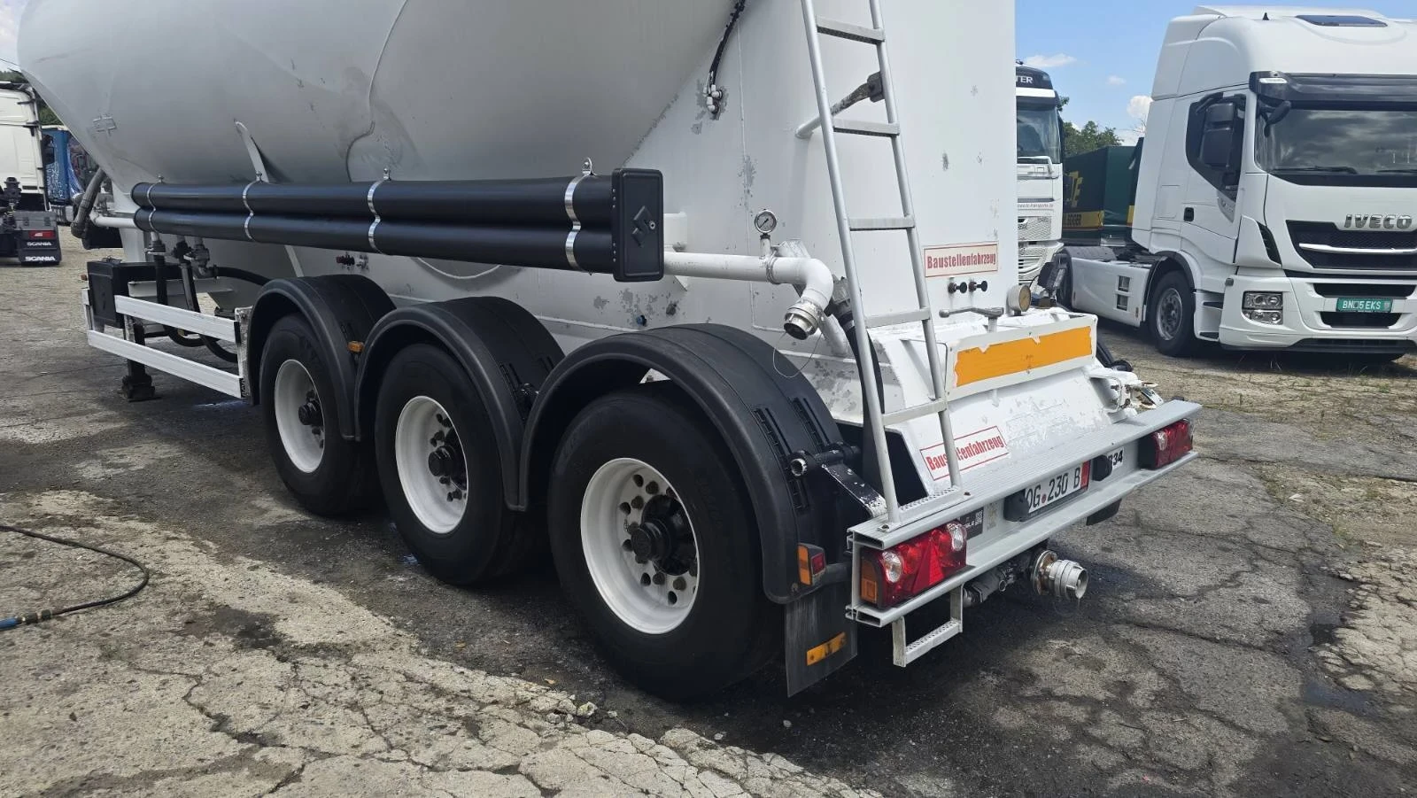 Полуремарке Spitzer 39 куб./ 4800 кг.тара, снимка 4 - Ремаркета - 55070125