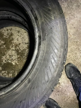 Гуми Зимни 225/65R17, снимка 3