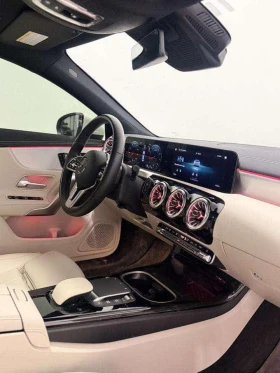Mercedes-Benz CLA * CLA250 4MATIC * CARFAX * ЦЕНА ДО БГ, снимка 13
