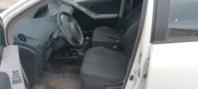 Toyota Yaris 1.0, снимка 6