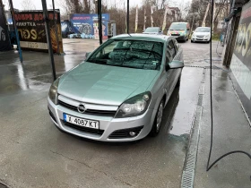 Opel Astra GTC  H 1.7 - изображение 1