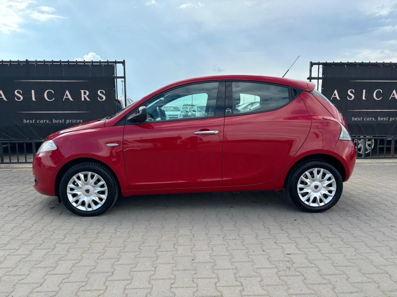 Lancia Ypsilon EURO 5 57000 KM., снимка 2 - Автомобили и джипове - 47076347