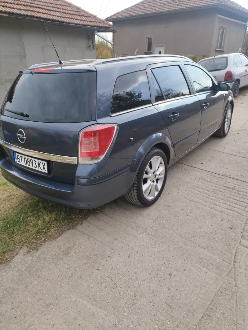 Opel Astra 1, 6 105, снимка 5 - Автомобили и джипове - 47838078