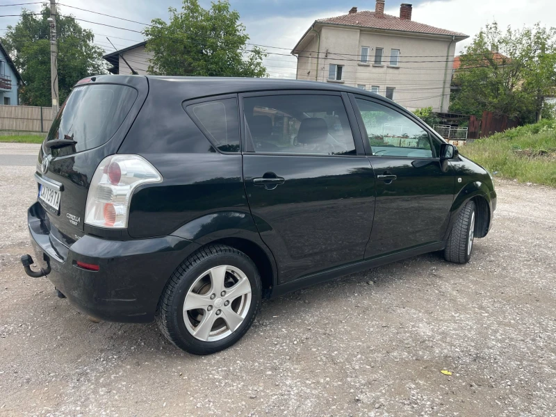 Toyota Corolla verso 2.2D4D, FACELIFT, 136кс., 2007г., снимка 4 - Автомобили и джипове - 51718329