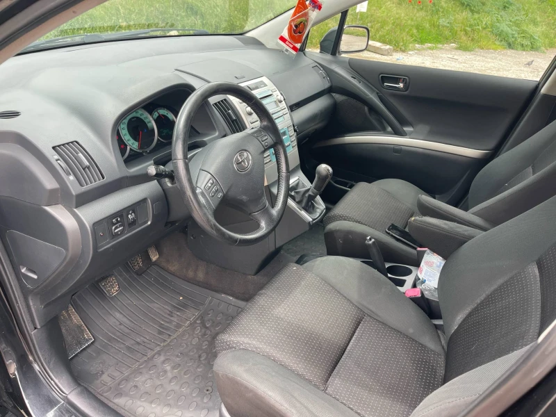 Toyota Corolla verso 2.2D4D, FACELIFT, 136кс., 2007г., снимка 7 - Автомобили и джипове - 51718329