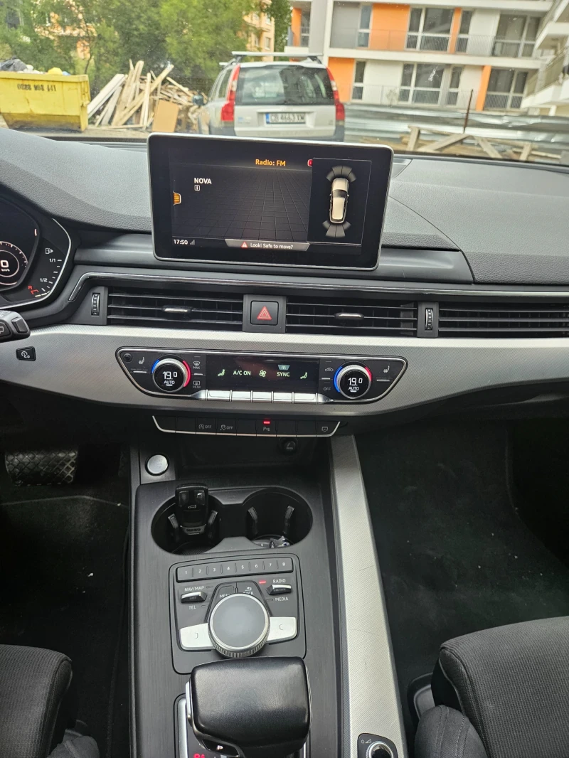 Audi A4 2.0TDI S-LINE DIGITAL COCKPIT, снимка 8 - Автомобили и джипове - 51860283