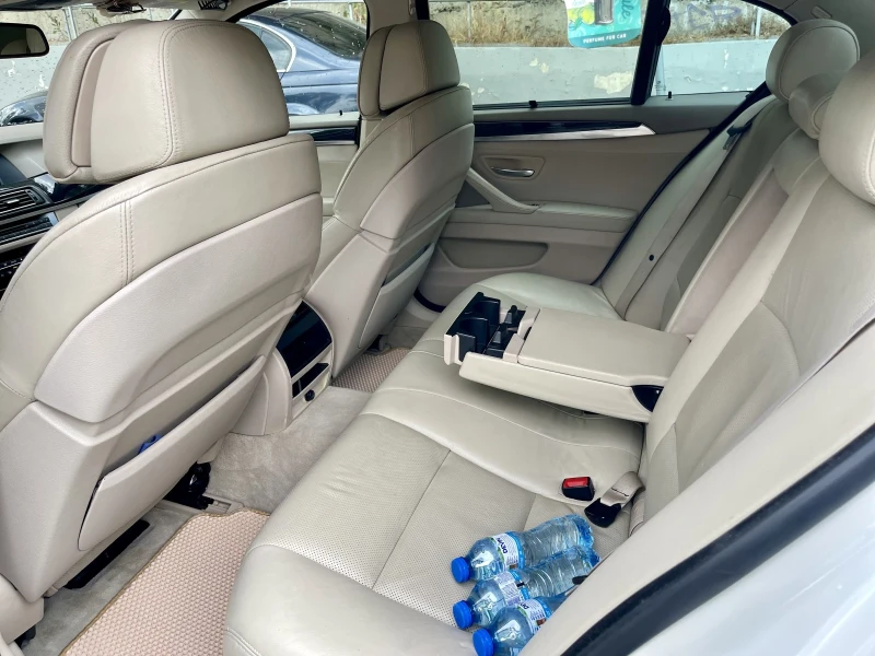 BMW 520, снимка 8 - Автомобили и джипове - 52806894