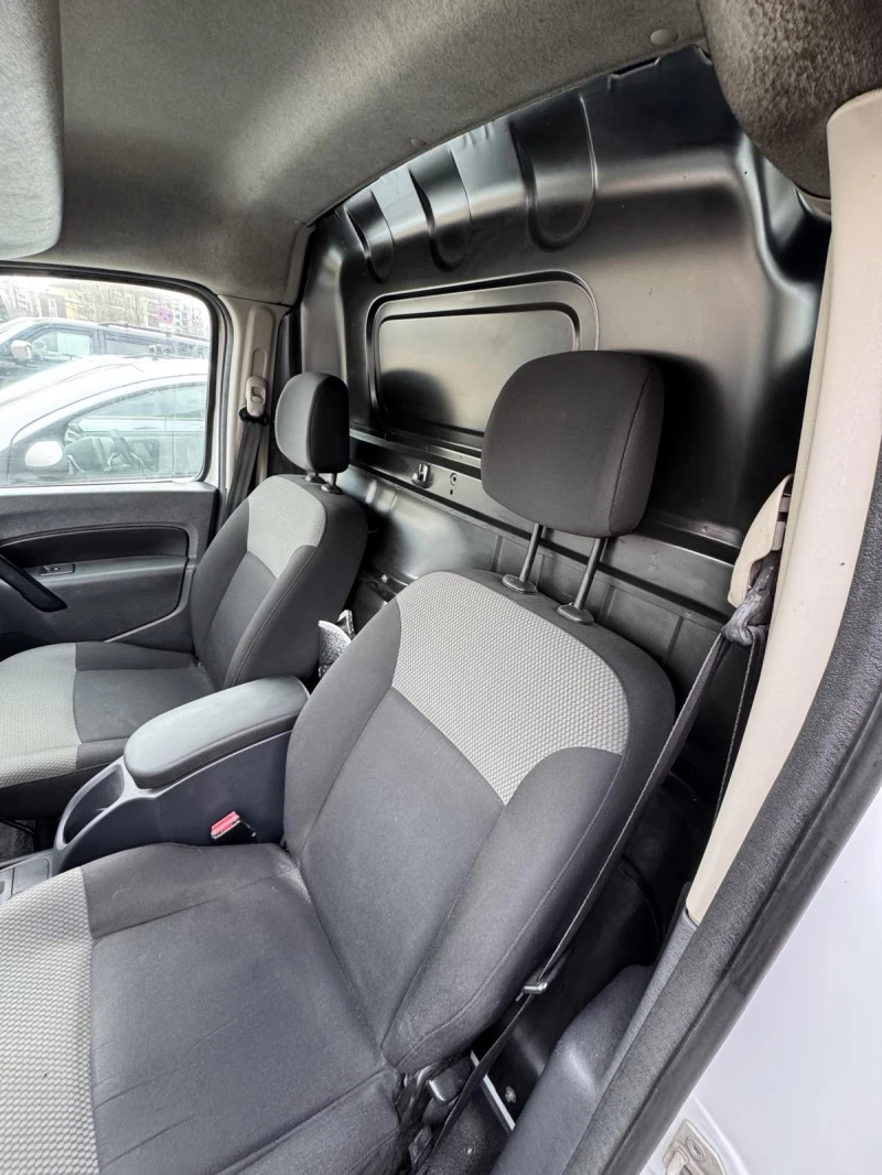 Renault Kangoo, снимка 4 - Автомобили и джипове - 53328031