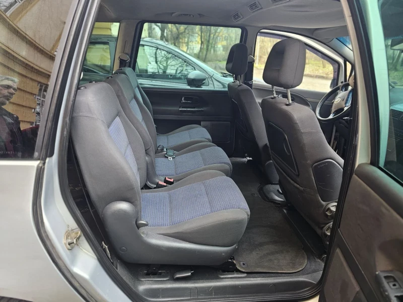 VW Sharan 1.9 TDI, снимка 11 - Автомобили и джипове - 53475044