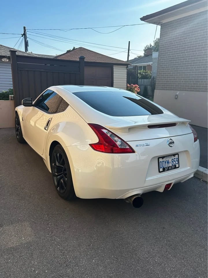 Nissan 370Z  * CARFAX * БЕЗ ПЪРВОНАЧАЛНА ВНОСКА | Mobile.bg — изображение 3