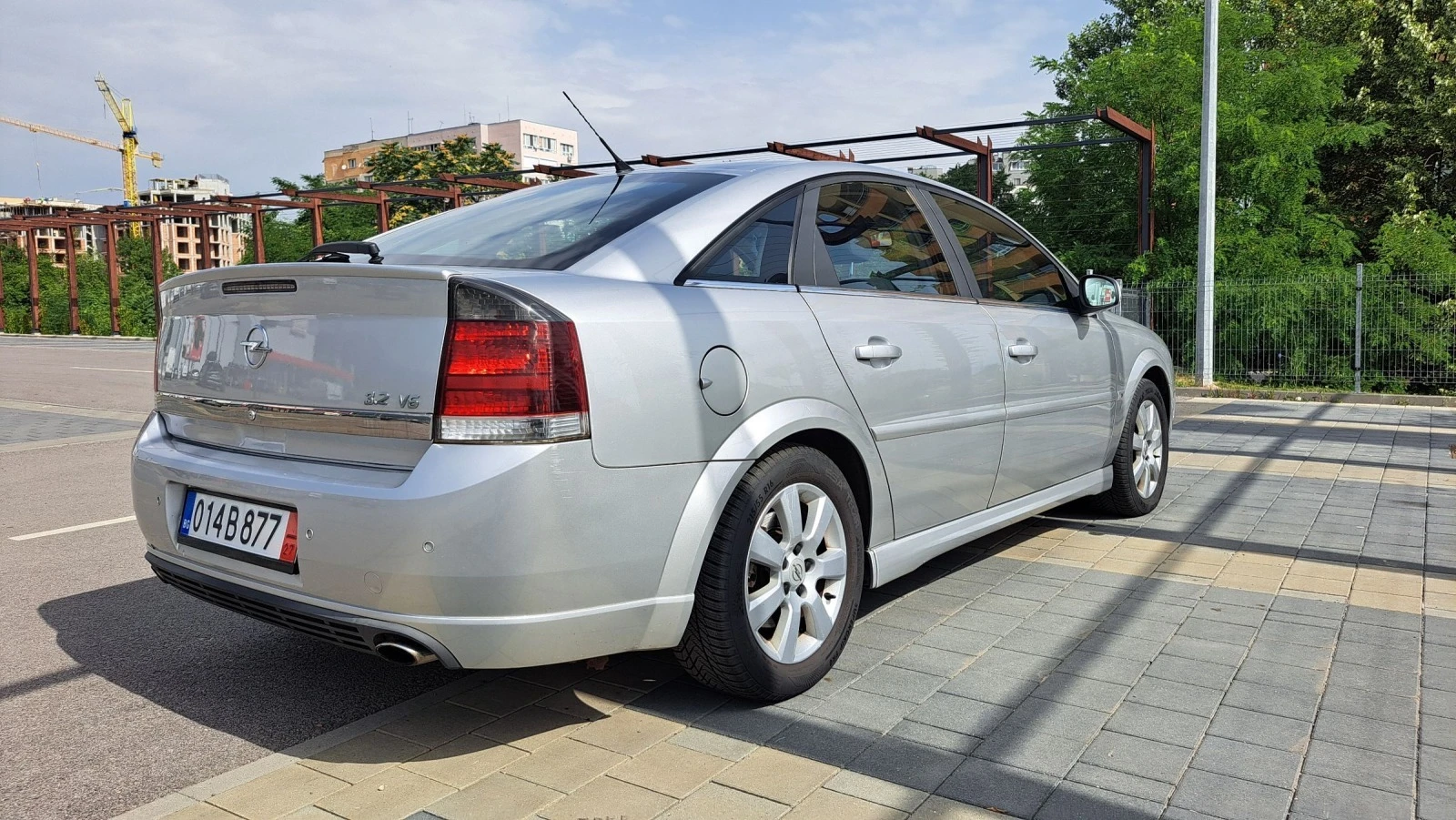 Opel Vectra GTS 3.2 - изображение 7