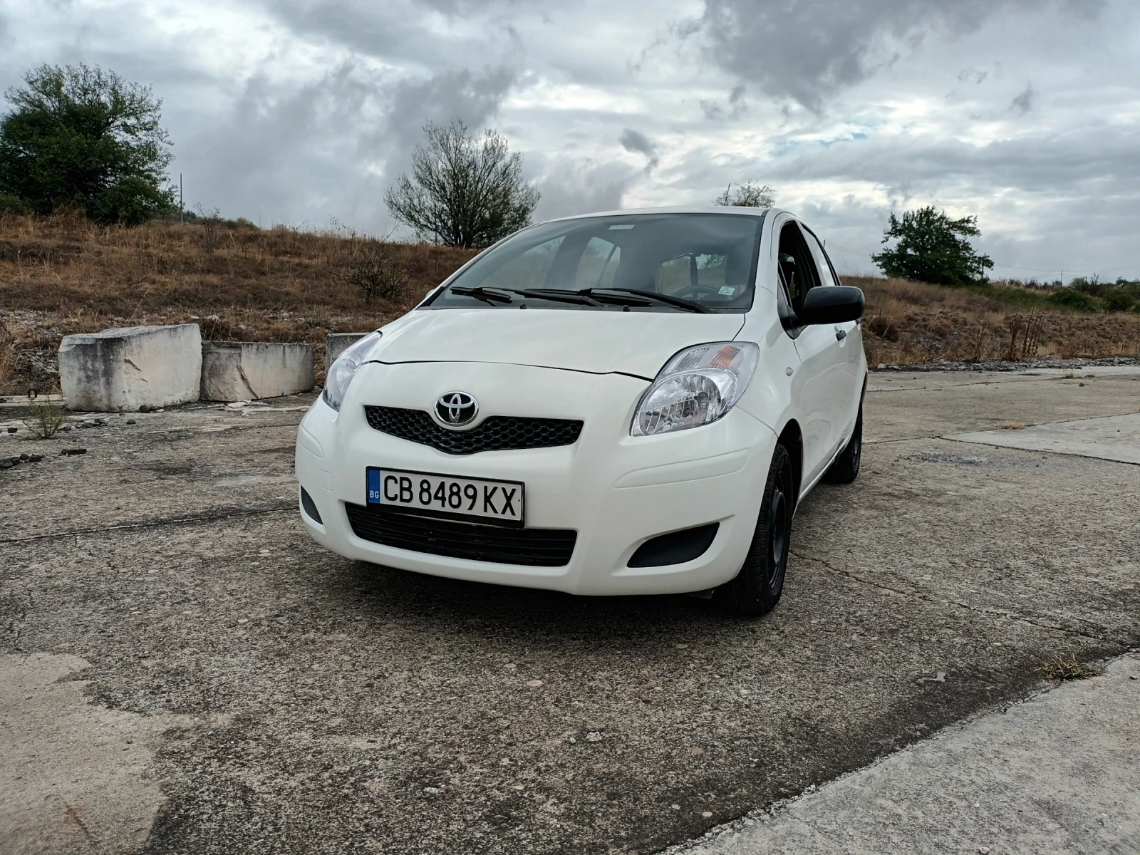 Toyota Yaris 1.0 - [1] 