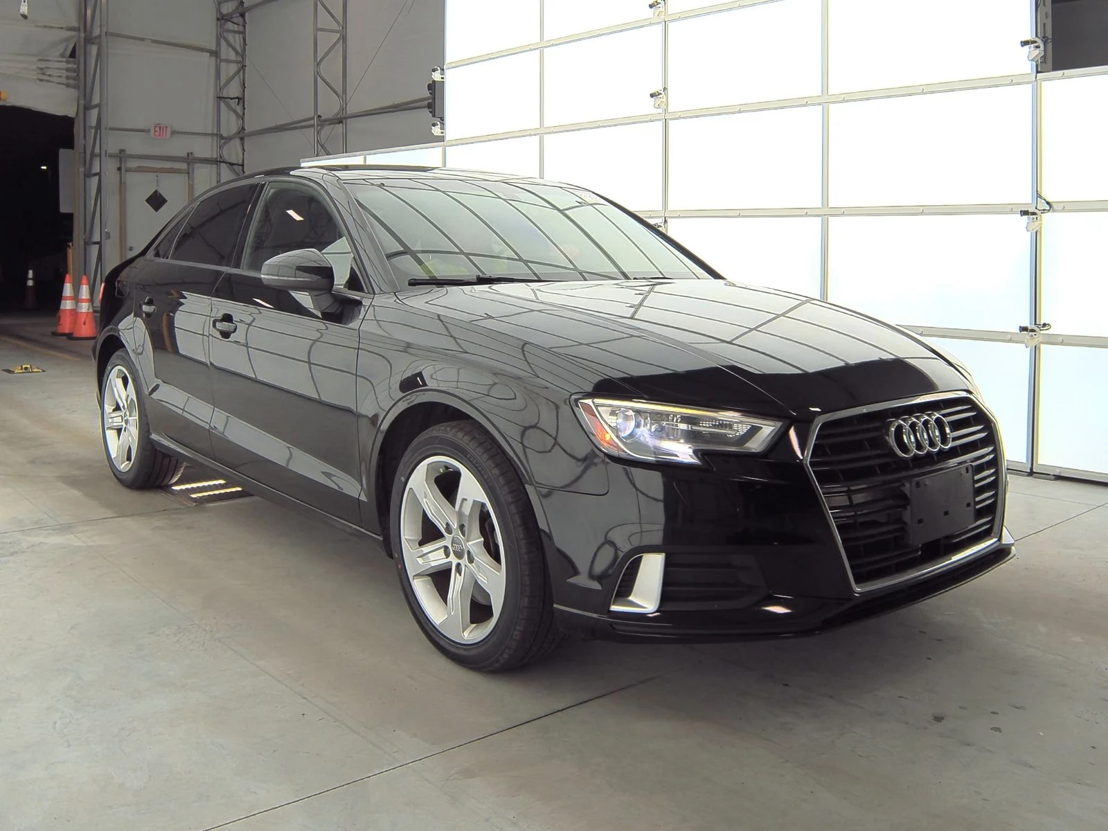 Audi A3 PREMIUM PLUS* QUATTRO* CARPLAY* PODGREV*  - изображение 4