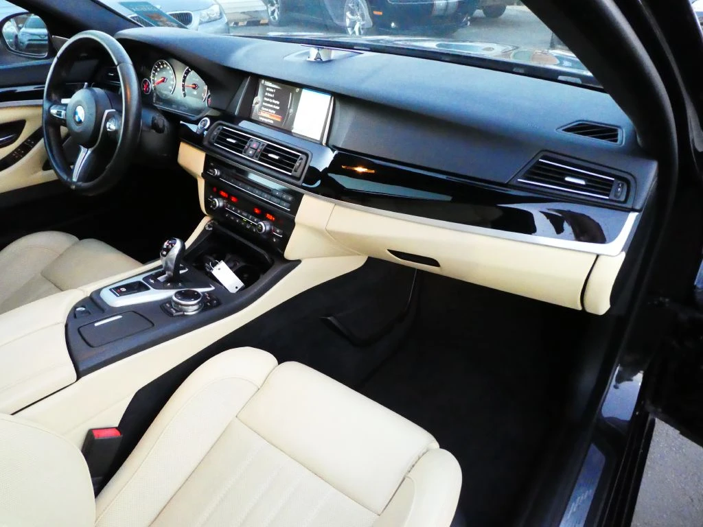 BMW M5 Facelift - изображение 8