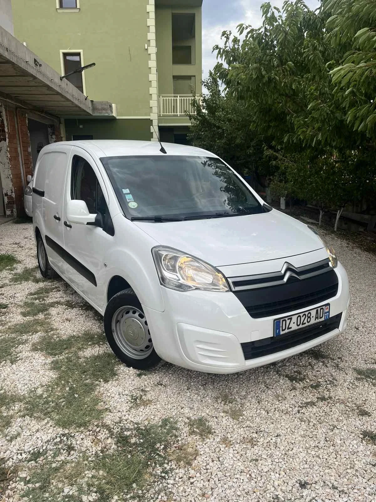 Citroen Berlingo 1.6/100/EURO6/NAVI/ПАРКТРОНИК/ПЕРФЕКТНО!!! | Mobile.bg — изображение 1