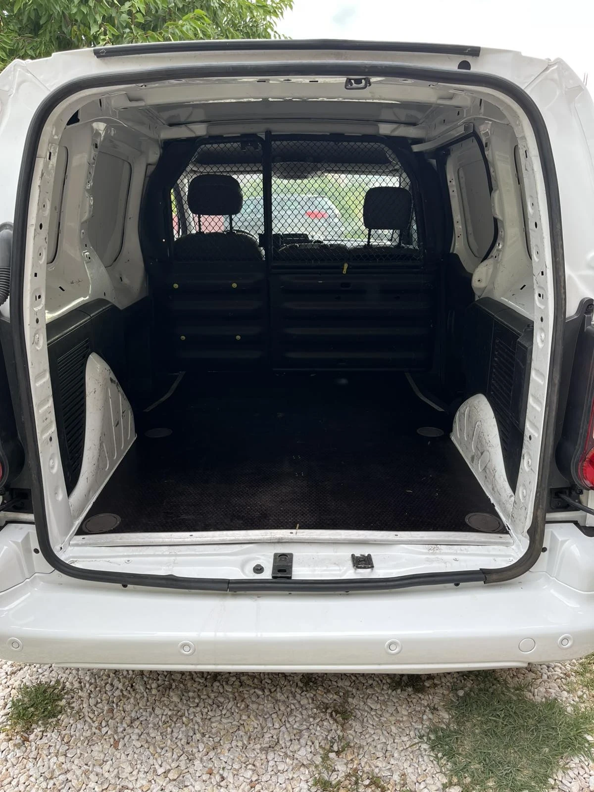 Citroen Berlingo 1.6/100/EURO6/NAVI/ПАРКТРОНИК/ПЕРФЕКТНО!!! - изображение 8