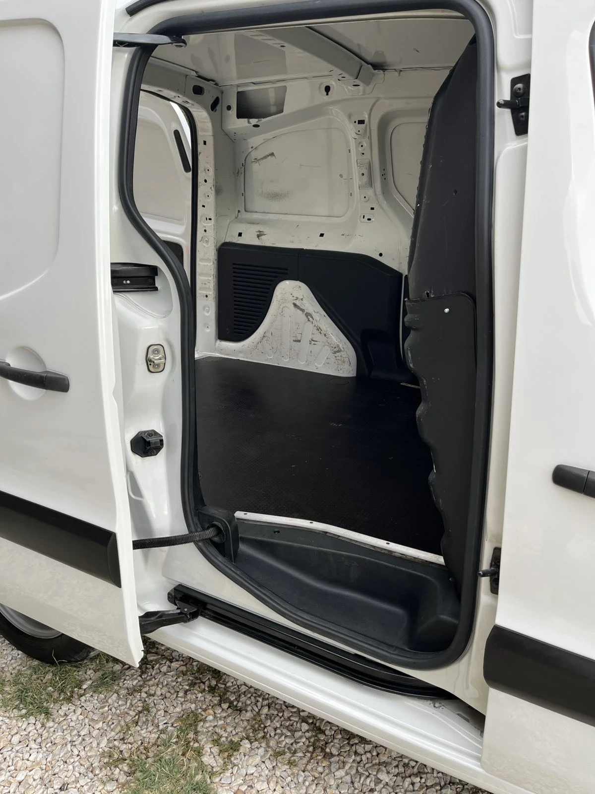 Citroen Berlingo 1.6/100/EURO6/NAVI/ПАРКТРОНИК/ПЕРФЕКТНО!!! - изображение 9