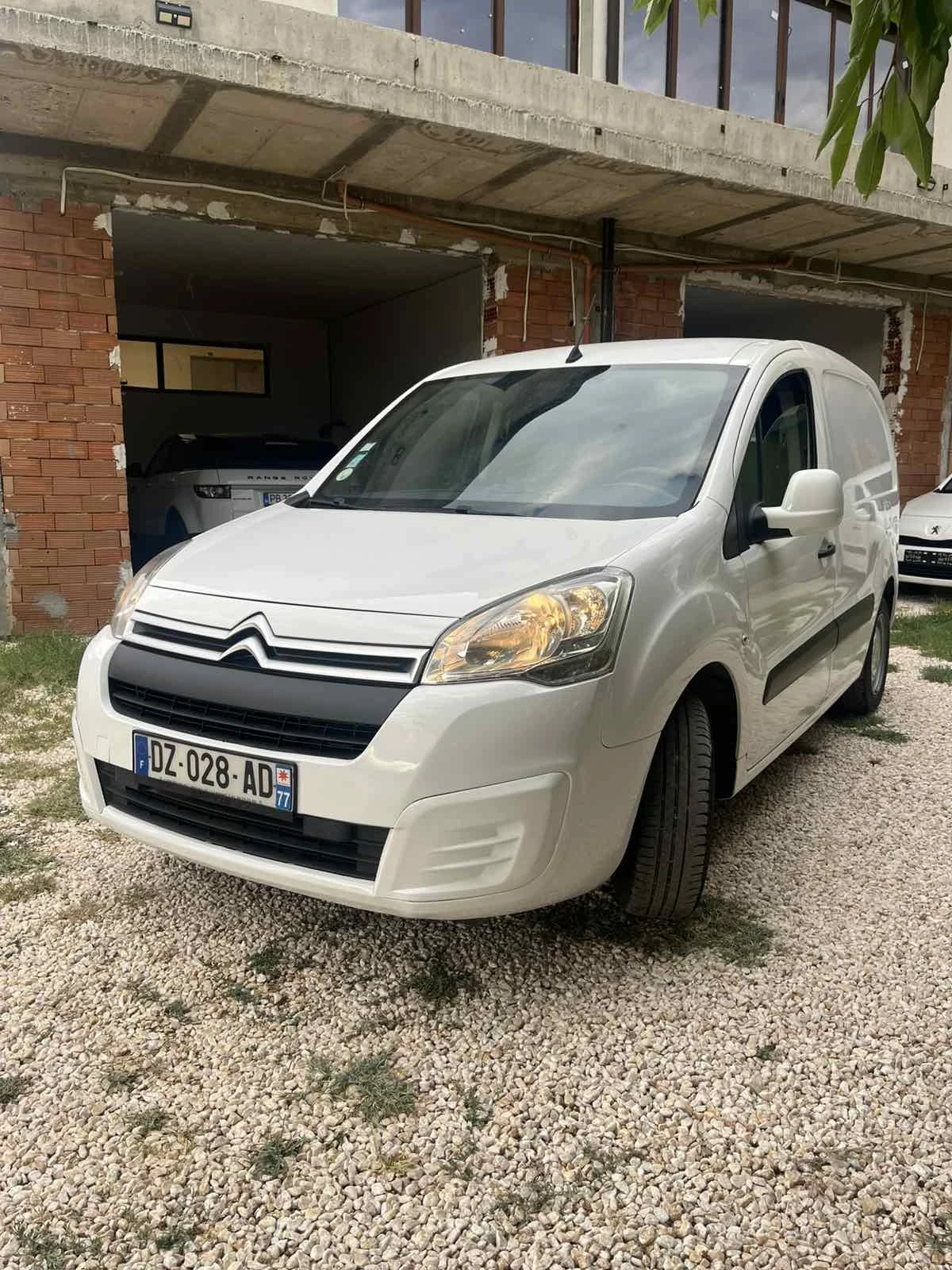Citroen Berlingo 1.6/100/EURO6/NAVI/ПАРКТРОНИК/ПЕРФЕКТНО!!! - изображение 2