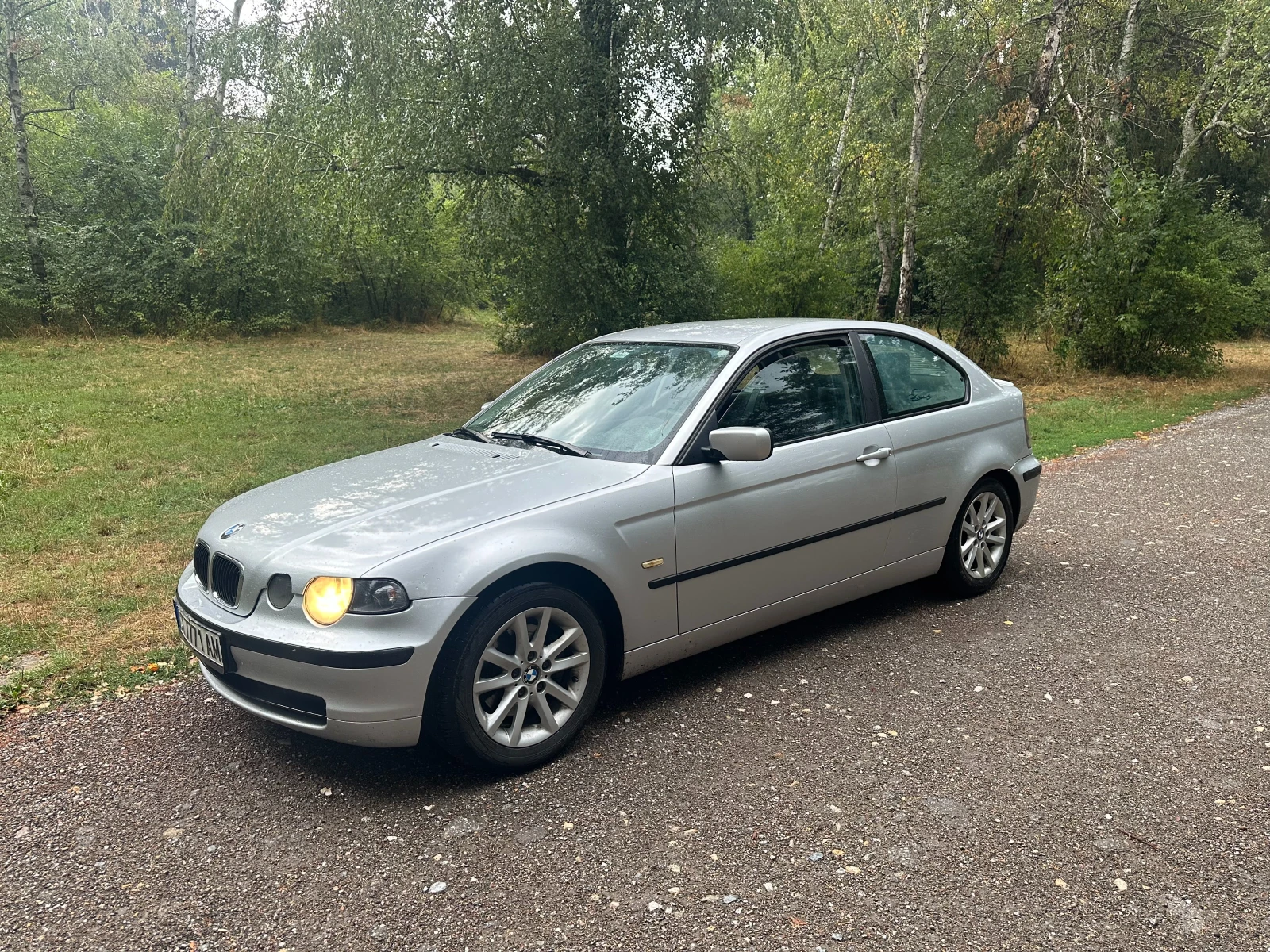 BMW 320  - изображение 6
