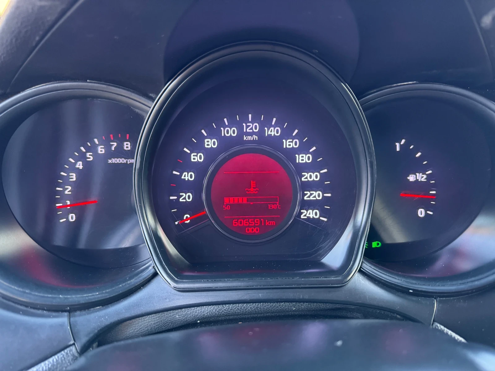 Kia Ceed 1.4 LPG СЛЕД ОСНОВЕН РЕМОНТ - изображение 7