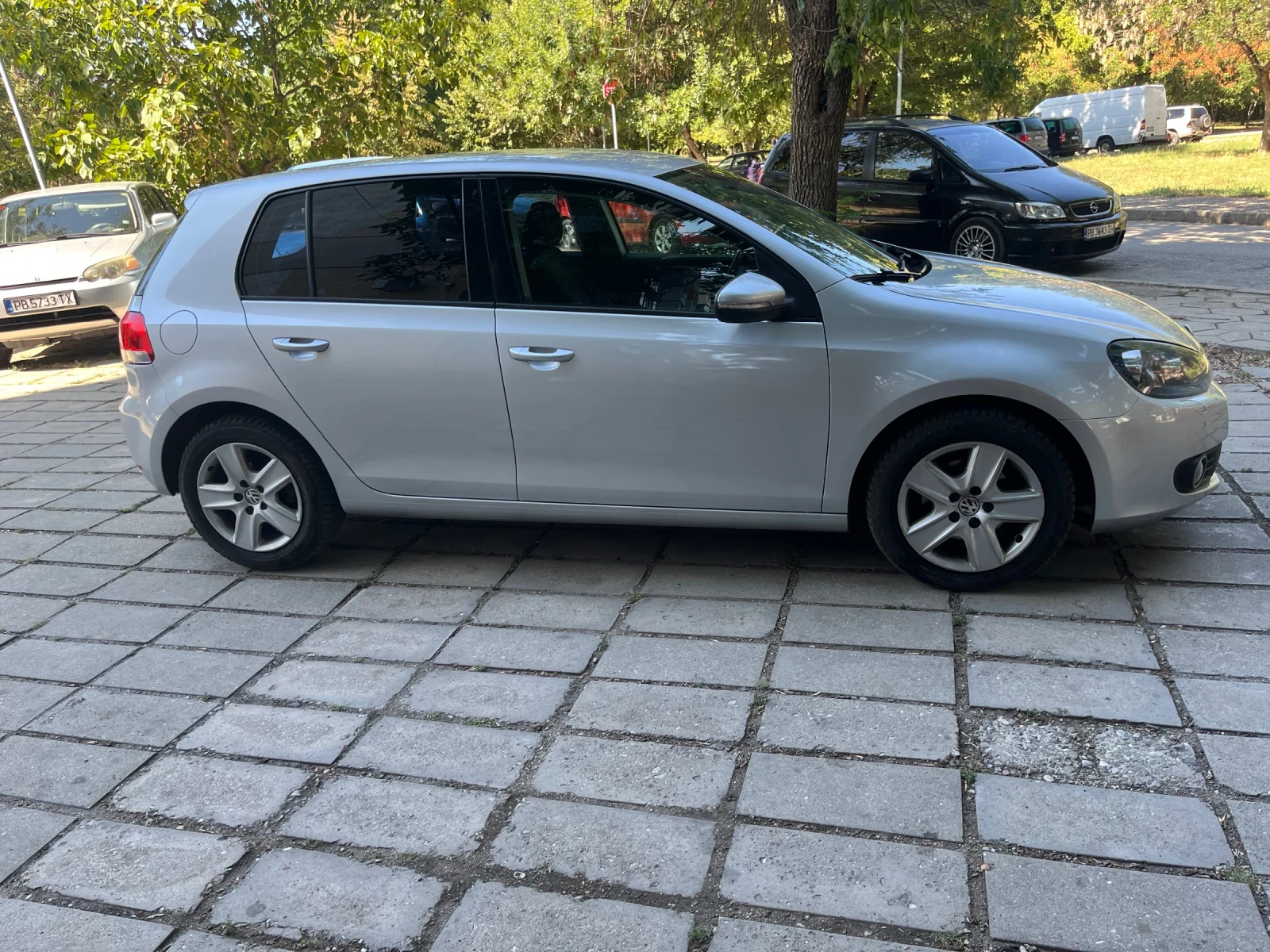VW Golf 1.6 фабрична газ Golf 6 bifuel - изображение 6